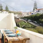 Azenhas Do Mar House Feriehus
