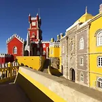Azenhas Do Mar House Feriehus