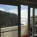 Azenhas Do Mar House Feriehus