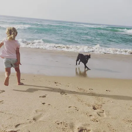 Azenhas Do Mar House Casa de Férias *