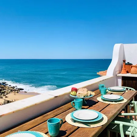 Azenhas Do Mar House