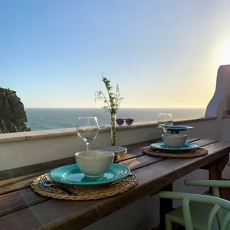 Azenhas Do Mar House *