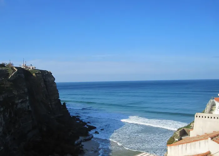 Azenhas Do Mar House Sintra