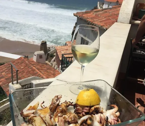Azenhas Do Mar House * Sintra