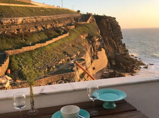 Azenhas Do Mar House * Sintra